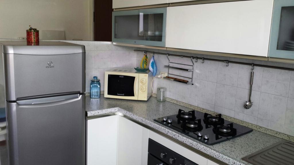 Residence Il Pino Σαρόνο Εξωτερικό φωτογραφία