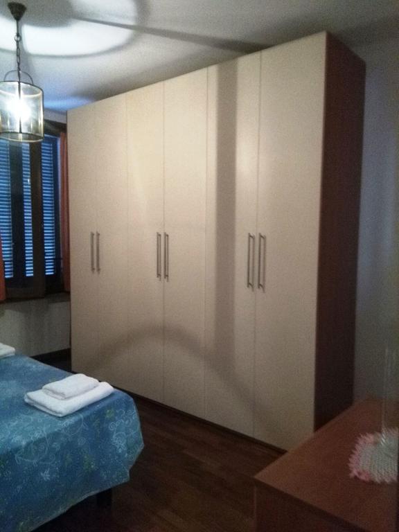 Residence Il Pino Σαρόνο Εξωτερικό φωτογραφία