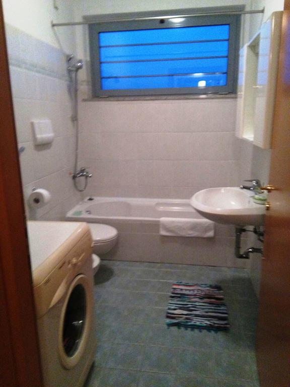 Residence Il Pino Σαρόνο Εξωτερικό φωτογραφία